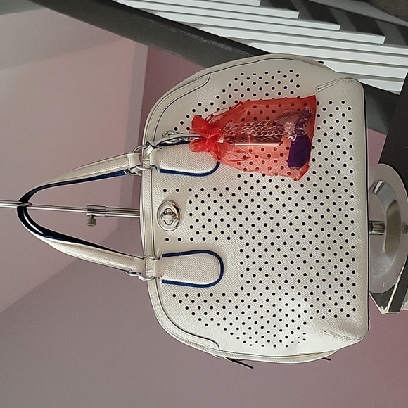 Coach Handbags - Coach Prince Large Satchel Crossbody Shoulder bag